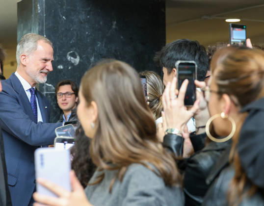 The King defends international law against the use of force before university students King Felipe VI greets students before presiding over the commemoration of the 60th anniversary of the International Covenant on Civil and Political Rights and the International Covenant on Economic, Social and Cultural Rights, at the Faculty of Law of the Complutense University, on April 9, 2026, in Madrid Spain The two covenants were adopted by the United Nations General Assembly on December 16, 1966 and entered into force on January 3, 1976 Together with the Universal Declaration of Human Rights, they comprise what jurists consider the International Bill of Human Rights 09 APRIL 2026 Marta Ferná Madrid Madrid Spain Copyright: xMartaxFernandezx 7426297