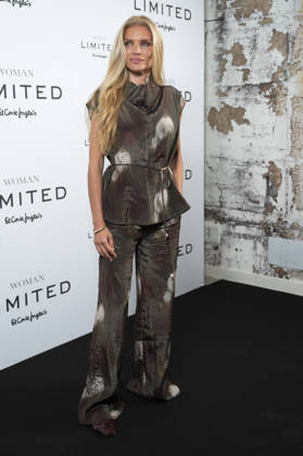Esther Canadas in Madrid, Spain - 09 Apr 2026 Model Esther Canadas poses at the photocall during the presentation of the new Woman Limited campaign at the El Corte Ingles Showroom. Madrid Spain Copyright: xAtilanoxGarciax xSOPAxImagesx photos12248