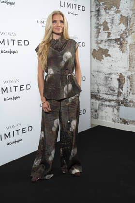 Esther Canadas in Madrid, Spain - 09 Apr 2026 Model Esther Canadas poses at the photocall during the presentation of the new Woman Limited campaign at the El Corte Ingles Showroom. Madrid Spain Copyright: xAtilanoxGarciax xSOPAxImagesx photos12252