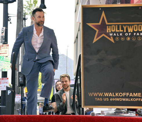 American actor, director and writer Noah Wyler is introduced during an unveiling ceremony honoring him with the 2,840th star on the Hollywood Walk of Fame in Los Angeles on Thursday, April 9, 2026.  LAP20260409906 JIMxRUYMEN