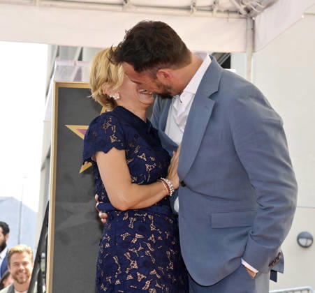 American actor, director and writer Noah Wyle is joined his wife Sara Wells during an unveiling ceremony honoring him with the 2,840th star on the Hollywood Walk of Fame in Los Angeles on Thursday, April 9, 2026. LAP20260409919 JIMxRUYMEN