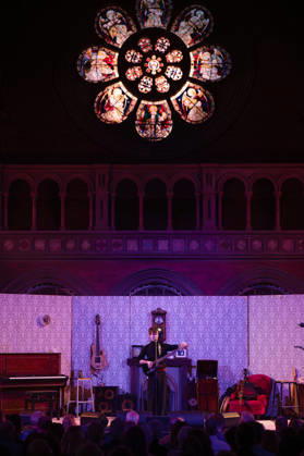 Cathal Murphy supporting Imelda May at the Union Chapel, Credit:Ewelina Stachurska Show Me You Avalon United Kingdom, London, Union Chapel Copyright: xEwelinaxStachurskaxShowxMexYoux xAvalonx 1089890142