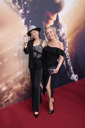 Ekaterina Leonova und Isabel Edvardsson bei der Michael Film Premiere am 11.04.2026 in Berlin Michael Filmpremiere in Berlin