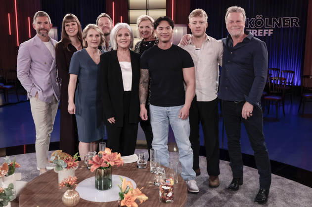 Micky Beisenherz, Eva Asselmann, Susan Link, Roland Riebeling, Birgit Schrowange, Hera Lind, Tutty Tran, Janik von Wilmsdorff und Jenke von Wilmsdorff bei der Aufzeichnung der WDR-Talkshow Kölner Treff im WDR Studio BS 3. Köln, 10.04.2026