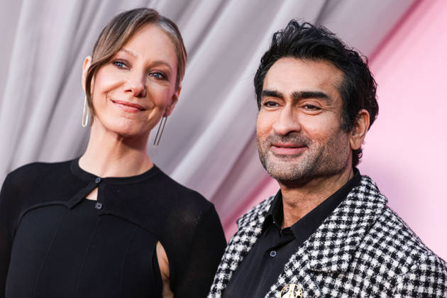 Fashion Trust U.S. Awards 2026 LOS ANGELES, CALIFORNIA, USA - APRIL 07: Emily V. Gordon and husband Kumail Nanjiani arrive at the Fashion Trust U.S. Awards 2026 In Partnership With Google held at nya studios WEST on April 7, 2026 in Los Angeles, California, United States., Credit:Chad Salvador Avalon United States, California, Los Angeles, nya studios WEST  Copyright: xChadxSalvadorx xAvalonx 1089978468