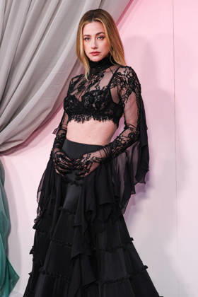 Fashion Trust U.S. Awards 2026 LOS ANGELES, CALIFORNIA, USA - APRIL 07: Lili Reinhart wearing Blumarine FW26 RTW with Mejuri earrings arrives at the Fashion Trust U.S. Awards 2026 In Partnership With Google held at nya studios WEST on April 7, 2026 in Los Angeles, California, United States., Credit:Chad Salvador Avalon United States, California, Los Angeles, nya studios WEST  Copyright: xChadxSalvadorx xAvalonx 1089978802