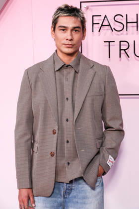 Fashion Trust U.S. Awards 2026 LOS ANGELES, CALIFORNIA, USA - APRIL 07: Evan Mock arrives at the Fashion Trust U.S. Awards 2026 In Partnership With Google held at nya studios WEST on April 7, 2026 in Los Angeles, California, United States., Credit:Chad Salvador Avalon United States, California, Los Angeles, nya studios WEST  Copyright: xChadxSalvadorx xAvalonx 1089979071