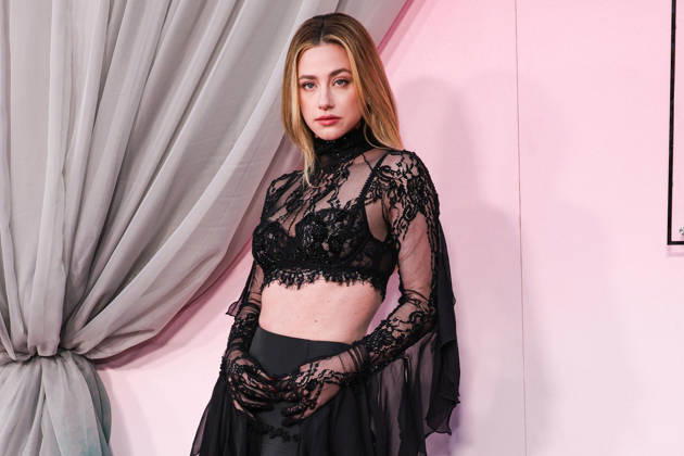 Fashion Trust U.S. Awards 2026 LOS ANGELES, CALIFORNIA, USA - APRIL 07: Lili Reinhart wearing Blumarine FW26 RTW with Mejuri earrings arrives at the Fashion Trust U.S. Awards 2026 In Partnership With Google held at nya studios WEST on April 7, 2026 in Los Angeles, California, United States., Credit:Chad Salvador Avalon United States, California, Los Angeles, nya studios WEST  Copyright: xChadxSalvadorx xAvalonx 1089980331