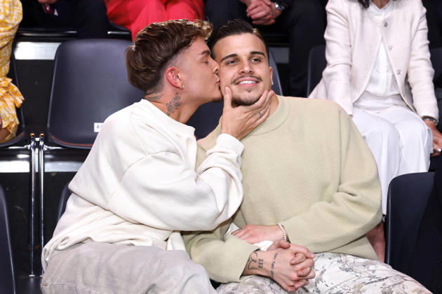 Influencer Twenty4tim (Tim Maximilian Kampmann) mit seinem neuen Freund Influencer Edin Volarov bei der fünften Tanzshow der 19. Staffel der RTL-Tanzshow Lets Dance im Coloneum. Köln, 10.04.2026 NRW Deutschland Copyright: xChristophxHardtx