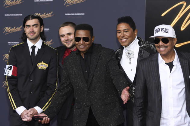 Bigi Jackson, Prince Jackson, Jackie Jackson, Jermaine Jackson und Marlon Jackson bei der Premiere des Kinofilms Michael in der Uber Eats Music Hall. Berlin, 10.04.2026