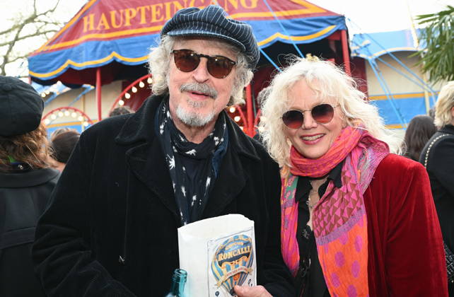 Musiker Wolfgang Niedecken und seine Frau Tina kommt zur Kölner Premiere des Circus Roncalli