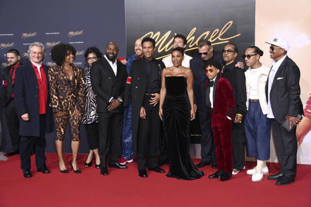 Bill Corso, Carla Farmer, Marci Rodgers, Antoine Fuqua, KeiLyn Durrel Jones, Jaafar Jackson, Nia Long, Miles Teller, Graham King, Juliano Krue Valdi, Rich & Tone Talauega und Marlon Jackson bei der Premiere des Kinofilms Michael in der Uber Eats Music Hall. Berlin, 10.04.2026