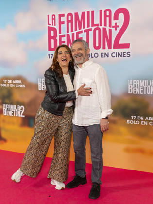 April 11, 2026, Madrid, Madrid, Spain: Actors LLUM BARRERA and INAKI MIRAMON attend Ã¢â‚¬ËœLA FAMILIA BENETON +2Ã¢â‚¬â ¢ Photocall at CINESA PROYECCIONES on april 11, 2026 in Madrid, Spain. Madrid Spain  - ZUMAc312 20260411_zsp_c312_195 Copyright: xOscarxManuelxSanchezx