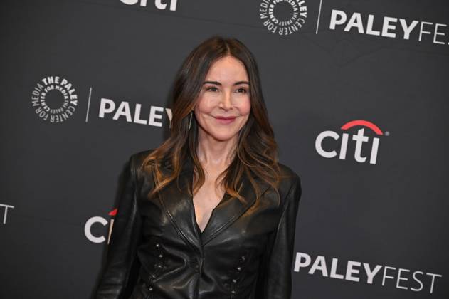 Christa Miller at arrivals for SCRUBS Screening at PaleyFest LA 2026, Dolby Theatre at Ovation Hollywood, Los Angeles, CA, April 11, 2026. Photo By: Michael Mattes Everett Collection SCRUBS Screening at PaleyFest LA 2026 PUBLICATIONXNOTxINxCANxCHNxFRAxITAxJPNxNORxPOLxRUSxESPxUKxUSA