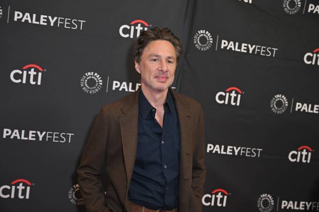 Zach Braff at arrivals for SCRUBS Screening at PaleyFest LA 2026, Dolby Theatre at Ovation Hollywood, Los Angeles, CA, April 11, 2026. Photo By: Michael Mattes Everett Collection SCRUBS Screening at PaleyFest LA 2026 PUBLICATIONXNOTxINxCANxCHNxFRAxITAxJPNxNORxPOLxRUSxESPxUKxUSA