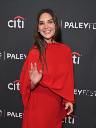 ˜Your Friends and Neighbors™ - 2026 PaleyFest LA Olivia Munn arriving to the panel for Your Friends and Neighbors during the 2026 PaleyFest LA held at the Dolby Theatre on April 11, 2026 in Hollywood, CA. Hollywood Dolby Theatre California USA Copyright: xLeexWattsx xAFF-USA.comx