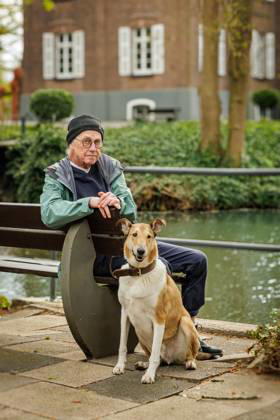 11.04.2026. Neuss. Kunstinitiative Wurzeln und Flügel e.V. Der Fotograf und Videokünstler Horst Wackerbarth präsentiert Arbeiten aus seiner Zeit als Modefotograf in den 1990ern. Neuss Kunstinitiative Wurzeln und Flügel e.V. Gerhard-Hoehme-Allee 1 Nordrhein-Westfalen Deutschland