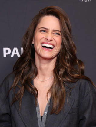 2026 PaleyFest LA - Apple TV s Your Friends and Neighbors Amanda Peet At 2026 PaleyFest LA - Apple TV s Your Friends and Neighbors At The Dolby Theatre In Los Angeles CA, USA on April 11 , 2026. Photo by Fati S ABACAPRESS.COM Hollywood CA United States  Copyright: xFatixSadou ABACAPRESS.COMx