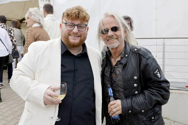 Daniel Ceylan und Dan Lucas bei der Eröffnung der Ausstellung Keine Panik in Werl - Das Udo Lindenberg Universum in den Walentowski Galerien. Werl, 11.04.2026