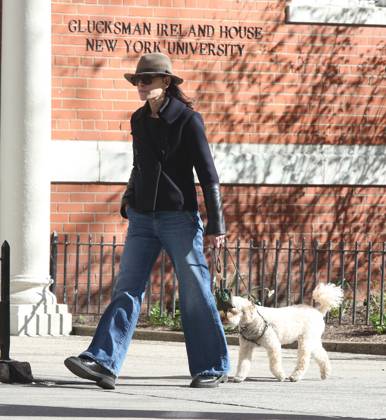 Julianna Margulies seen walking her adorable pooch out in the West Village Featuring: Julianne Marguiles Where: New York City, New York, United States When: 11 Apr 2026 Credit: Rob Davis INSTARimages EDITORIAL USE ONLY. NOT FOR USE BY NEWSPAPERS BASED IN THE UK. Copyright: xx instar55611792