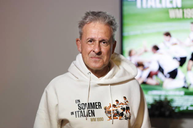Fußballspieler Pierre Littbarski bei einem Special Screening des Films Ein Sommer in Italien - eine Dokumentation über den deutschen Triumph bei der WM 1990 in Italien - im Filmpalast Köln. Köln, 12.04.2026 NRW Deutschland Copyright: xChristophxHardtx