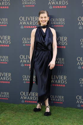 . 12 04 2026. London, United Kingdom. Rosamund Pike arriving at The Olivier Awards in London.  xStephenxLockx xi-Imagesx IIM-26693-0027
