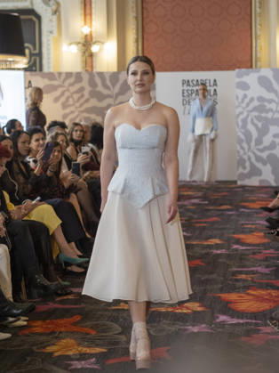 April 12, 2026, Madrid, Madrid, Spain: MADRID, SPAIN - APRIL 12: A model showcases a creation by MODA DE NATA during the Pasarela EspaoÂ±ola LimeLife at Casino Gran Via on April 12, 2026 in Madrid, Spain. Madrid Spain  - ZUMAh199 20260412_zip_h199_001 Copyright: xAaronxHerediax