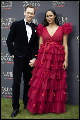 . 12 04 2026. London, United Kingdom. Tom Hiddleston and fiancŽe Zawe Ashton arriving at The Olivier Awards in London.  xStephenxLockx xi-Imagesx IIM-26693-0053
