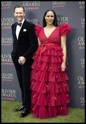 . 12 04 2026. London, United Kingdom. Tom Hiddleston and fiancŽe Zawe Ashton arriving at The Olivier Awards in London.  xStephenxLockx xi-Imagesx IIM-26693-0054