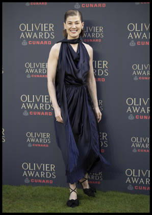 . 12 04 2026. London, United Kingdom. Rosamund Pike arriving at The Olivier Awards in London.  xStephenxLockx xi-Imagesx IIM-26693-0057
