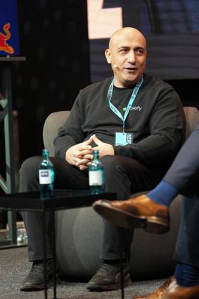 The Founder Summit 2026 Özkan Akkilic beim The Founder Summit 2026 im RheinMain CongressCenter (RMCC) in Wiesbaden am 12.04.2026 Wiesbaden RheinMain CongressCenter Hessen