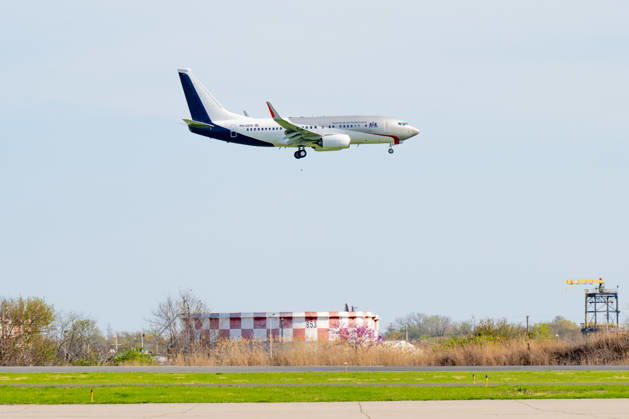 Dutch Royals arrive in Philadelphia, USA - 12 Apr 2026 King Willem-Alexander, Queen Maxima during arrival at Philadelphia International Airport, for the three day visit to Philadelphia, Washington and Miami in the USA. Philadelphia USA  Copyright: xMischaxSchoemakerx