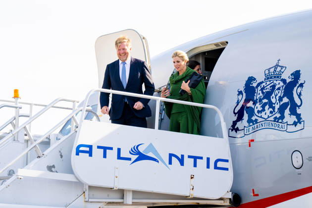 Dutch Royals arrive in Philadelphia, USA - 12 Apr 2026 King Willem-Alexander, Queen Maxima during arrival at Philadelphia International Airport, for the three day visit to Philadelphia, Washington and Miami in the USA. Philadelphia USA  Copyright: xMischaxSchoemakerx