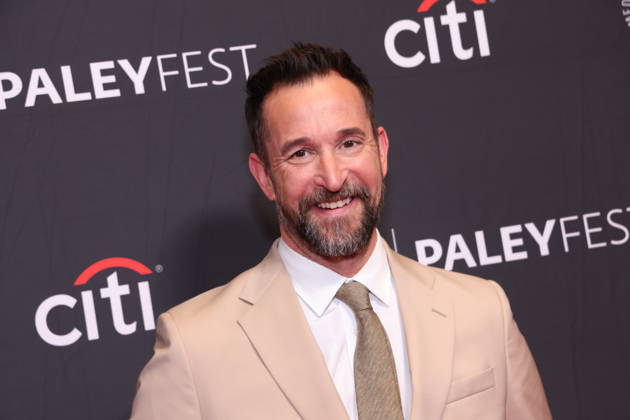 HOLLYWOOD, CALIFORNIA - APRIL 12: Noah Wyle attends 2026 PaleyFest LA - HBO Max s The Pitt at Dolby Theatre on April 12, 2026 in Hollywood, California. Credit: USA - ZUMAa123 20260412_zaa_a123_050 Copyright: xAdMediax