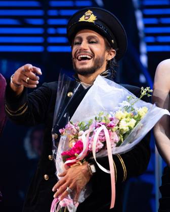 Frankie Grande on stage for TITANIQUE Opening Night on Broadway Curtain Call, St. James Theatre, New York, NY, April 12, 2026. Photo By: Simon Lindenblatt Everett Collection TITANIQUE Opening Night on Broadway Curtain Call PUBLICATIONXNOTxINxCANxCHNxFRAxITAxJPNxNORxPOLxRUSxESPxUKxUSA