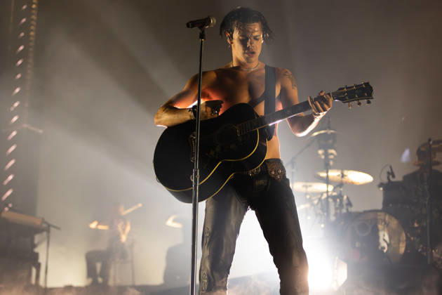 Yungblud live at M&S Bank Arena, Liverpool, UK, 12 April 2026 Yungblud live at M&S Bank Arena, Liverpool, UK, 12 April 2026, Credit:Tom Szul Avalon Liverpool, UK  Copyright: xTomxSzulx xAvalonx 1090569583