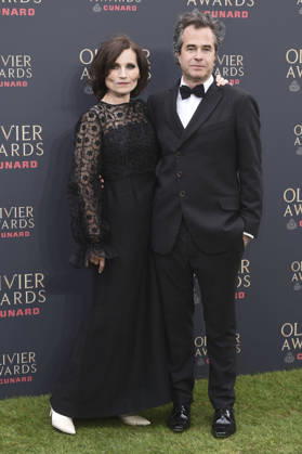Kate Fleetwood und Rupert Goold bei der Verleihung der Olivier Awards 2026 in der Royal Albert Hall. 12.04.2026