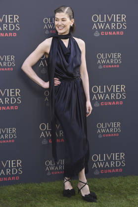 Rosamund Pike bei der Verleihung der Olivier Awards 2026 in der Royal Albert Hall. 12.04.2026