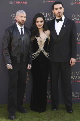 Jamie Lloyd, Rachel Zegler und Diego Andres Rodriguez bei der Verleihung der Olivier Awards 2026 in der Royal Albert Hall. 12.04.2026