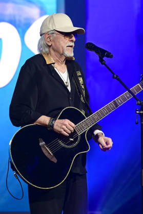 Karl-Heinz Ulrich von Die Amigos live bei einem Konzert der erLebe jetzt! -Tour in der Messe- & Veranstaltungshalle. Löbau, 12.04.2026