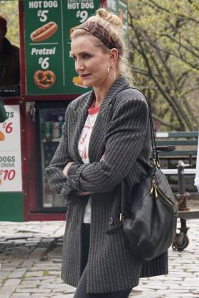 Cameron Diaz on location for THE SHAM Film Shoot, Central Park, New York, NY, April 13, 2026. Photo By: Kristin Callahan Everett Collection THE SHAM Film Shoot PUBLICATIONXNOTxINxCANxCHNxFRAxITAxJPNxNORxPOLxRUSxESPxUKxUSA