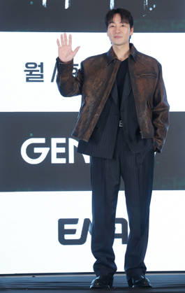 S. Korean actor Park Hae-soo S. Korean actor Park Hae-soo South Korean actor Park Hae-soo, who stars in the new drama The Scarecrow, poses for a photo during a publicity event in Seoul on April 13, 2026. The first episode of the drama will be aired by the cable channel ENA on April 20. (Yonhap) 2026-04-14 10:59:36 < 1980-2026 YONHAPNEWS AGENCY. .> ¼­¿ïÆ¯º°½Ã EDITORIAL USE ONLY  Copyright: xx PYH2026041406300034400 YonhapxNewsx yonphotos251400