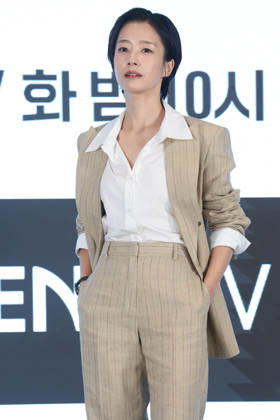 S. Korean actress Kwak Sun-young S. Korean actress Kwak Sun-young South Korean actress Kwak Sun-young, who stars in the new drama The Scarecrow, poses for a photo during a publicity event in Seoul on April 13, 2026. The first episode of the drama will be aired by the cable channel ENA on April 20. (Yonhap) 2026-04-14 11:01:14 < 1980-2026 YONHAPNEWS AGENCY. .> ¼­¿ïÆ¯º°½Ã EDITORIAL USE ONLY  Copyright: xx PYH2026041407220034400 YonhapxNewsx yonphotos251413