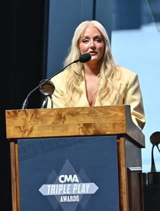 2026 CMA Triple Play Awards Jessie Jo Dillon onstage at the 2026 CMA Triple Play Awards at the Country Music Hall of Fame and Museum on April 13, 2026 in Nashville, TN. Nashville Country Music Hall of Fame and Museum Tennessee USA Copyright: xTammiexArroyo AFF-USA.comx