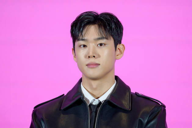 Coupang Play series Absolute Value of Romance press conference SEOUL, SOUTH KOREA, APR 14: South Korean actor Sohn Jeong-hyuck ( DEMIAN ) during Coupang Play series Absolute Value of Romance press conference at The CGV Apgujeong in Seoul, South Korea, on April 14, 2026. Seoul The CGV Apgujeong South Korea 8268_286946 Copyright: xStevexChoxKyewoong PentaxPressx