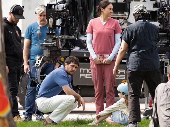 Shailene Woodley, Kit Harington filming Count My Lies Featuring: Shailene Woodley, Kit Harington Where: New York, New York, United States When: 13 Apr 2026 Credit: Janet Mayer INSTARimages.com EDITORIAL USE ONLY. NOT FOR USE BY NEWSPAPERS BASED IN THE UK. Copyright: xx instar55614763