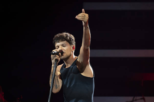 Louis Tomlinson performs The singer Louis Tomlinson performs during his performance at the Movistar Arena on April 13, 2026, in Madrid, Spain Featuring: The singer Louis Tomlinson performs during his performance at the Movistar Arena on April 13, 2026, in Madrid, Spain Where: Madrid, Spain When: 13 Apr 2026 Credit: Oscar Gonzalez WENN Madrid Spain Copyright: xOscarxGonzalez WENNx wenn41240613 OFA ZOJx wenn41240613