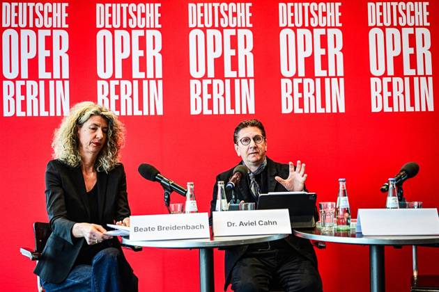 Jahres-Pk Deutsche Oper Berlin zur Spielzeit 2026 27 ** NUR FÜR REDAKTIONELLE ZWECKE ** EDITORIAL USE ONLY **<p>Jahres-Pk Deutsche Oper Berlin zur Spielzeit 2026 27 mit dem neuen Intendanten Aviel Cahn und Chefdramaturgin Beate Breidenbach, fotografiert am 14.04.2026 in Berlin. Berlin Berlin Berlin Copyright: MaurizioxGambarini