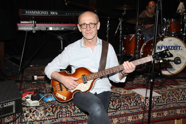 Hartmut Leisegang von Keimzeit beim Showcase bezüglich des neuen Keimzeit Albums Ach, die Menschen im Horns Erben. Leipzig, 14.04.2026 Copyright: xAgenturxMatthiasxWehnertx xM.xGränzdörferx