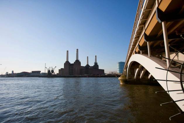 View of Battersea Power Station - View of Battersea Power Station Copyright: xmoodboardx Panthermedia75417648.jpg